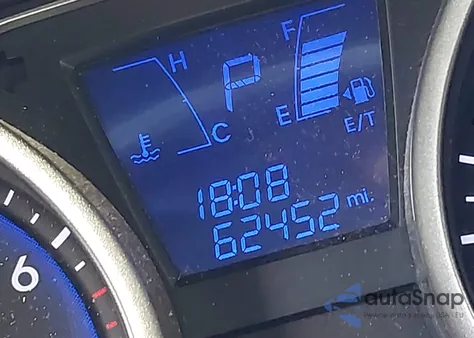 2015 Hyundai Tucson Limited z USA, uszkodzony, nr VIN KM8JUCAG8FU061177